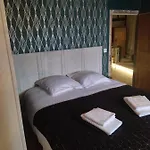 ベッド・アンド・ブレックファスト Le Pressoir D'hotes 3*