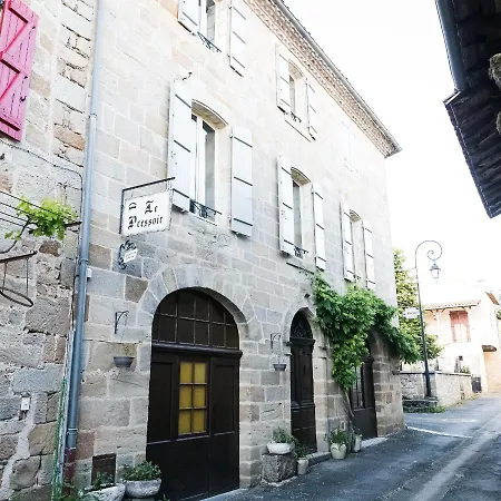 Le Pressoir Couette-café Cardaillac