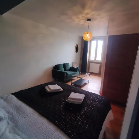 Le Pressoir D'hotes Frühstückspension Cardaillac