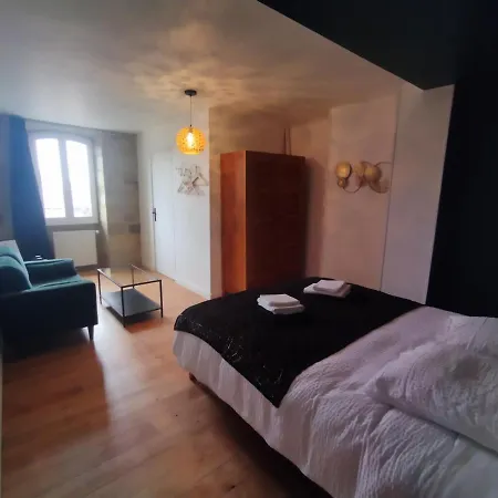 Frühstückspension Le Pressoir D'hotes 3*